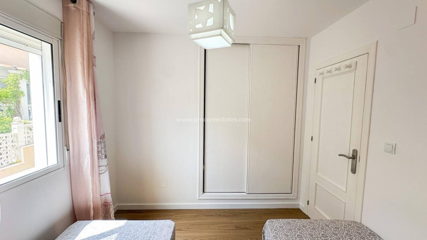 Verkauf - Wohnung - Orihuela Costa - Villamartin