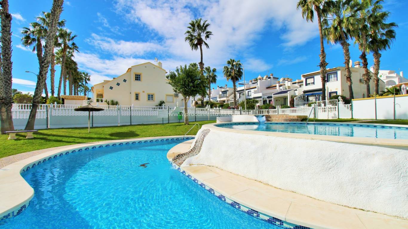 Verkauf - Wohnung - Orihuela Costa - Villamartin