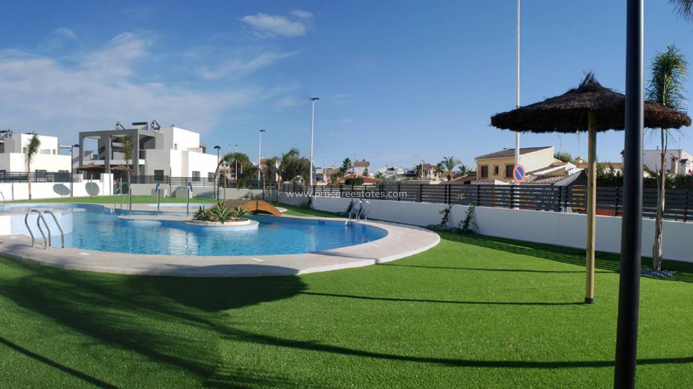 Verkauf - Wohnung - Torrevieja - Aguas Nuevas