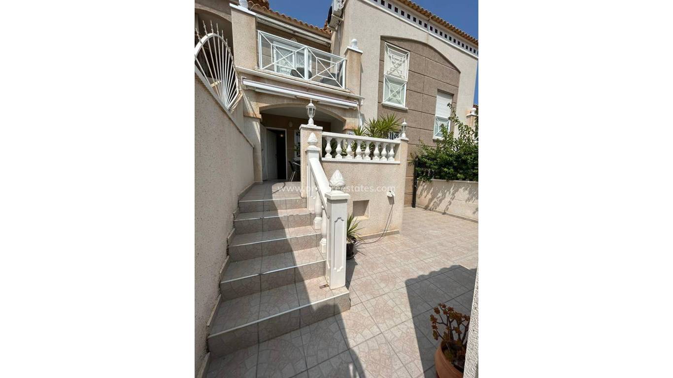 Verkauf - Wohnung - Torrevieja - Cabo Cervera