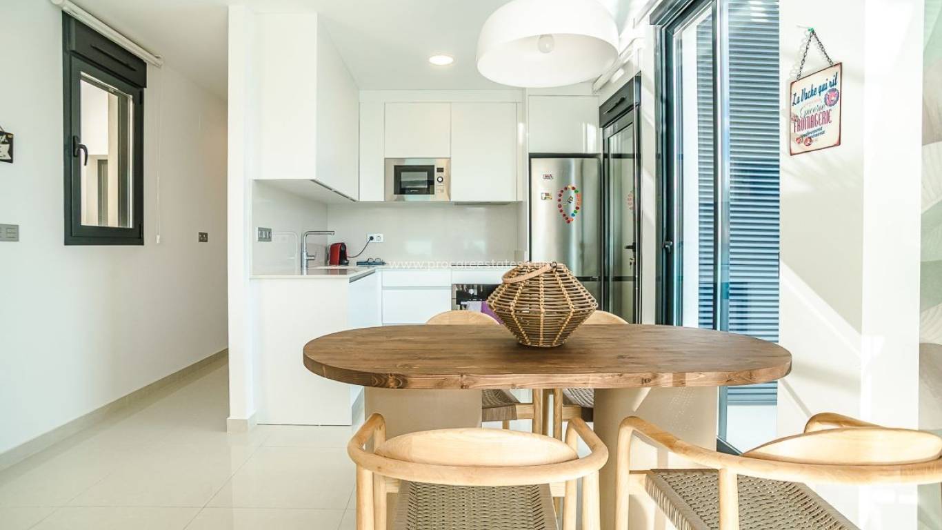 Verkauf - Wohnung - Torrevieja - Calas Blancas