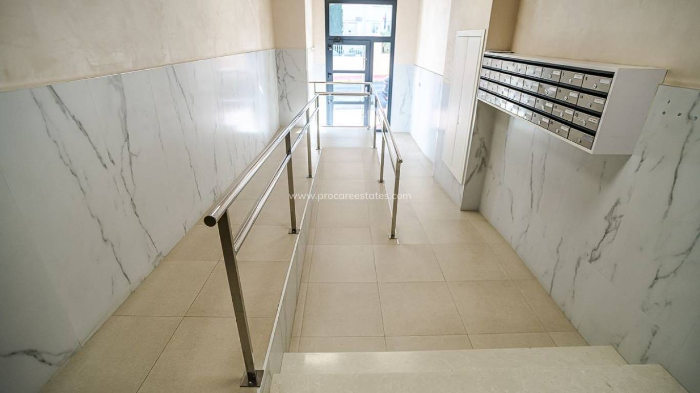 Verkauf - Wohnung - Torrevieja - Calas Blancas