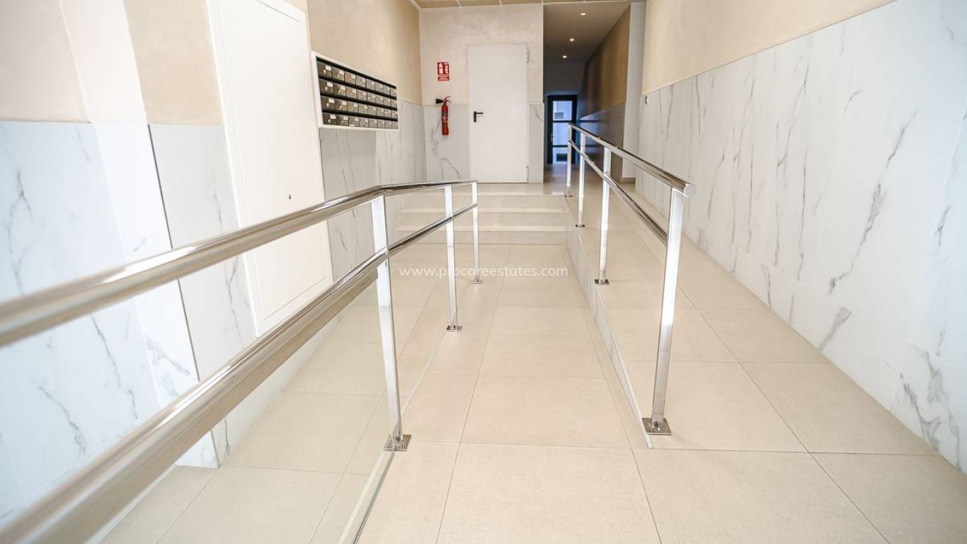 Verkauf - Wohnung - Torrevieja - Calas Blancas