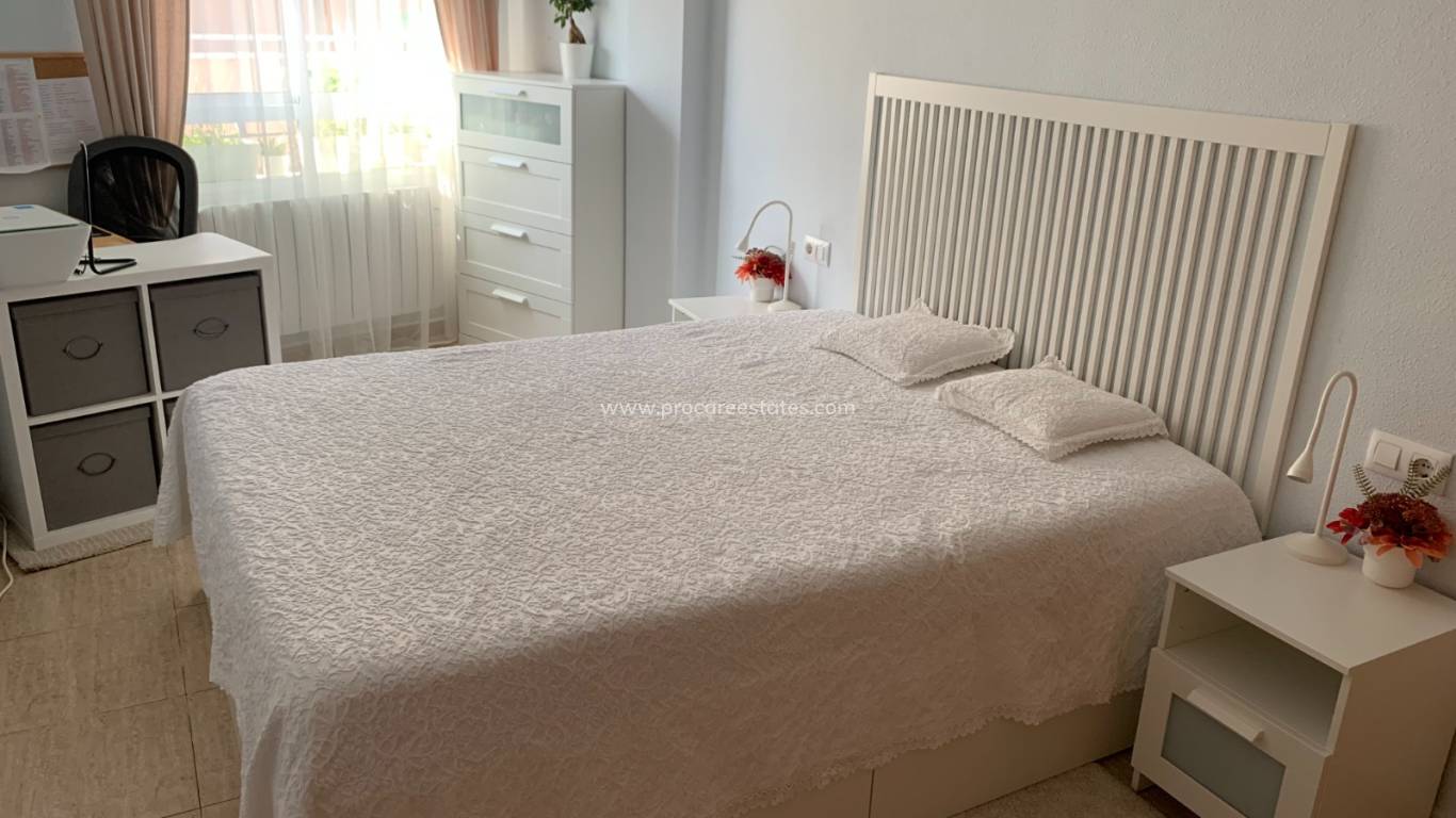 Verkauf - Wohnung - Torrevieja - Centro