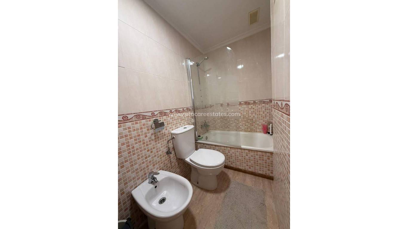 Verkauf - Wohnung - Torrevieja - La Mata