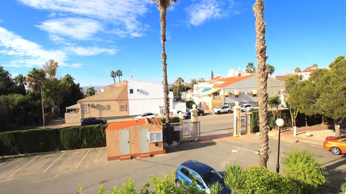 Verkauf - Wohnung - Torrevieja - La Siesta - San Luis