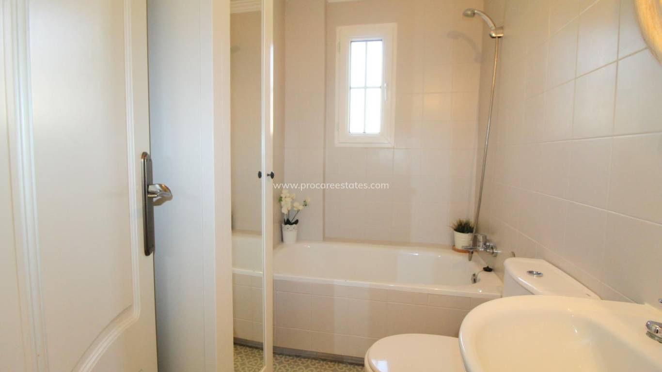 Verkauf - Wohnung - Torrevieja - La Veleta - Mar Azul