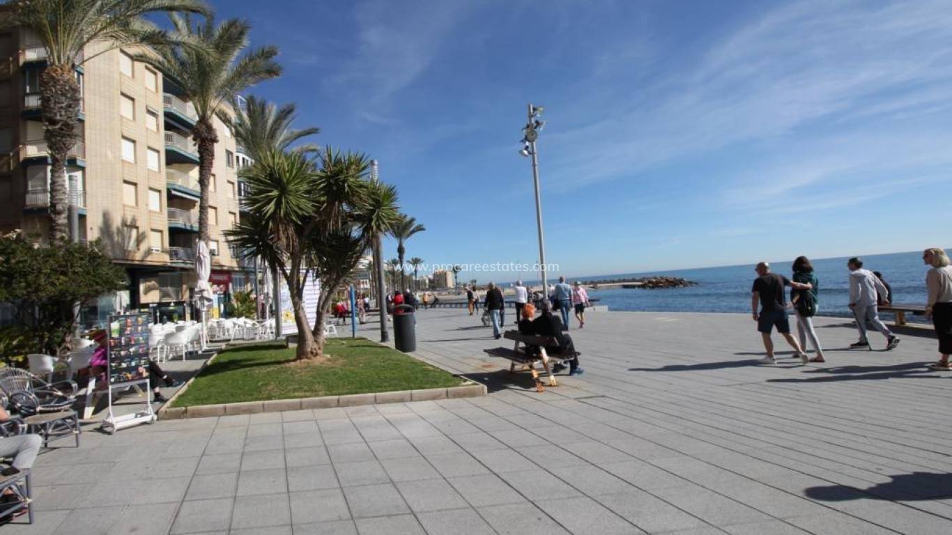 Verkauf - Wohnung - Torrevieja - Paseo maritimo