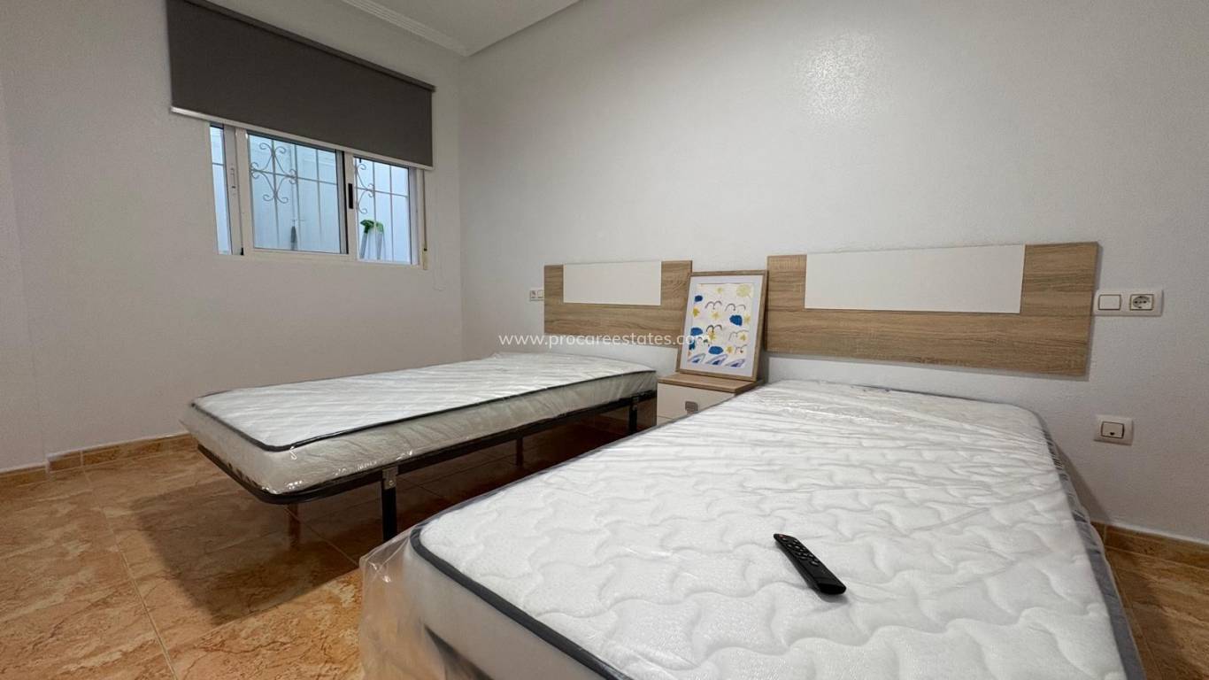 Verkauf - Wohnung - Torrevieja - Paseo maritimo