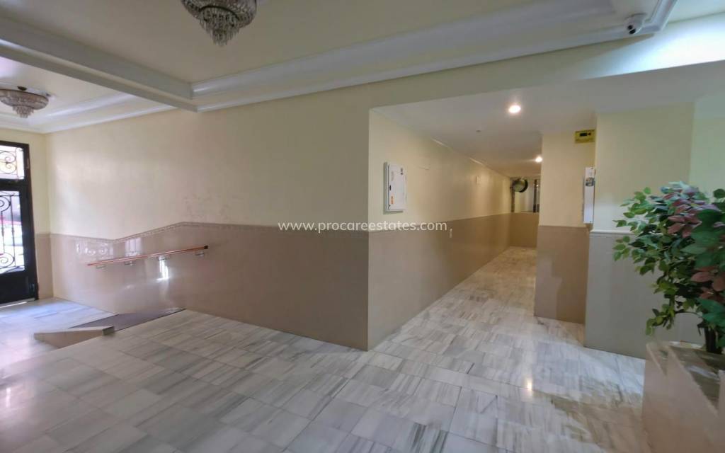 Verkauf - Wohnung - Torrevieja - Paseo maritimo