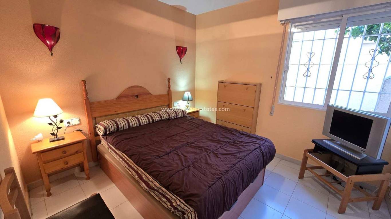 Verkauf - Wohnung - Torrevieja - Playa Los Locos