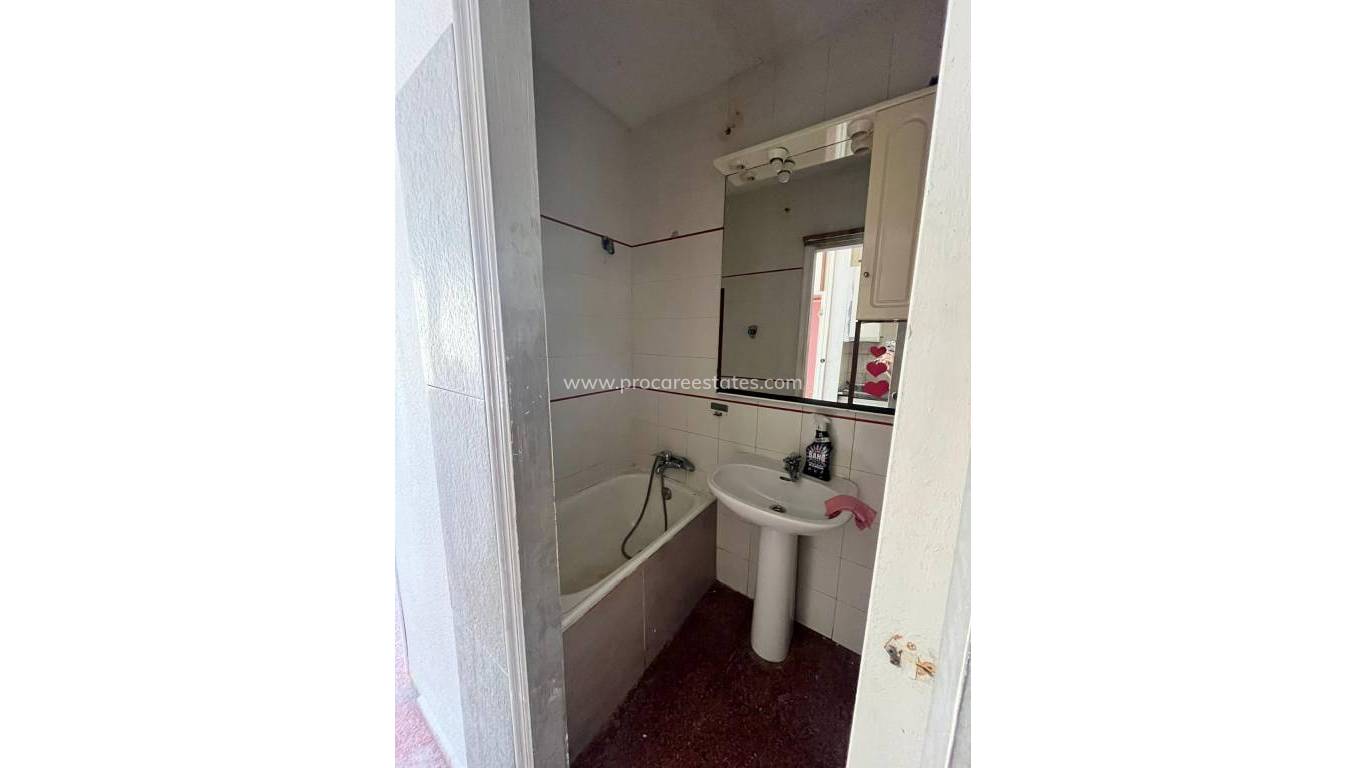 Verkauf - Wohnung - Torrevieja - Playa Los Locos