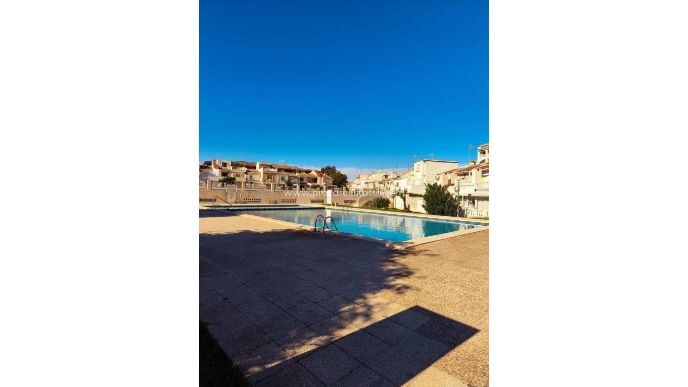 Verkauf - Wohnung - Torrevieja - Playa Los Locos