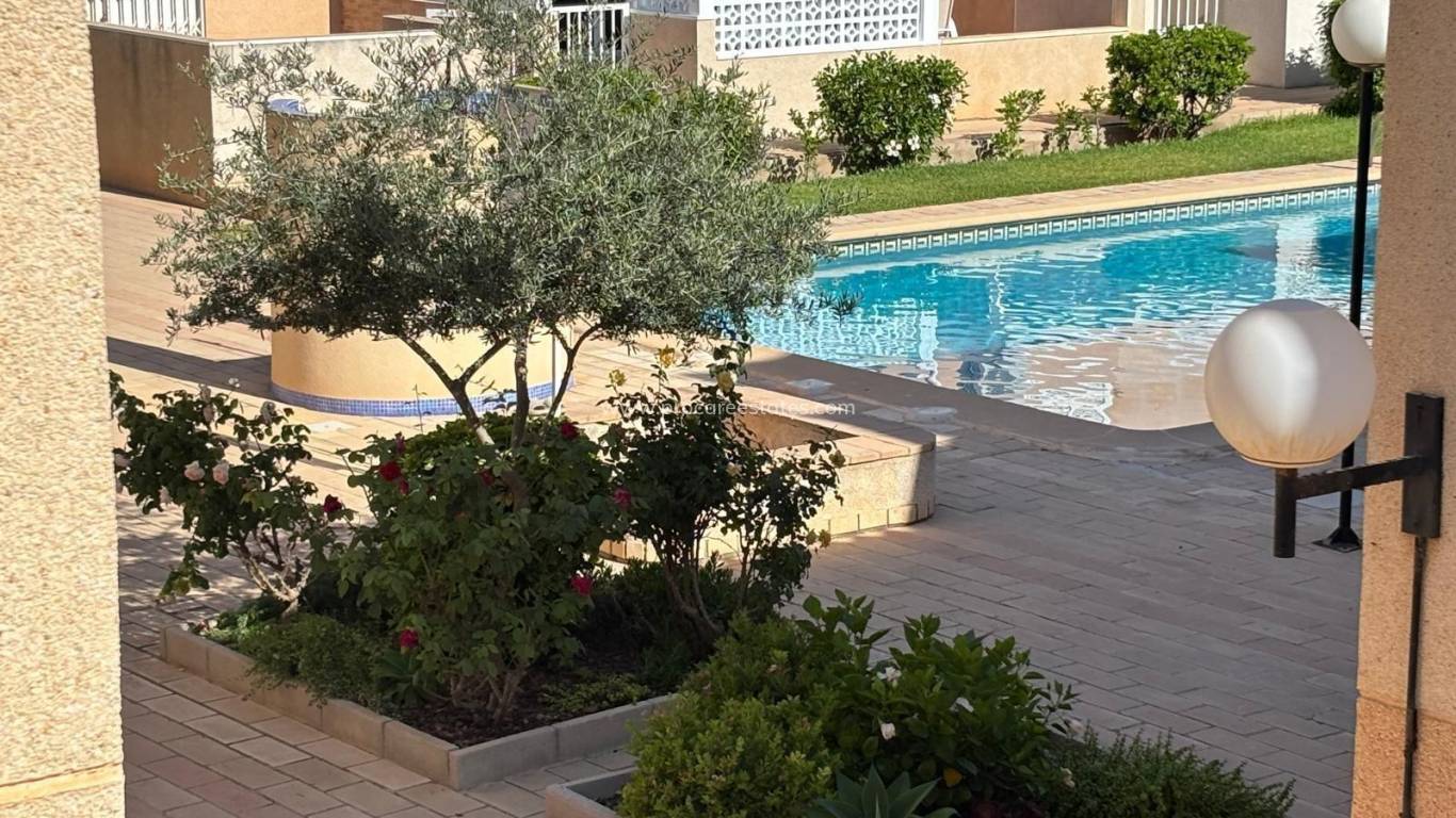 Verkauf - Wohnung - Torrevieja - Playa Los Locos