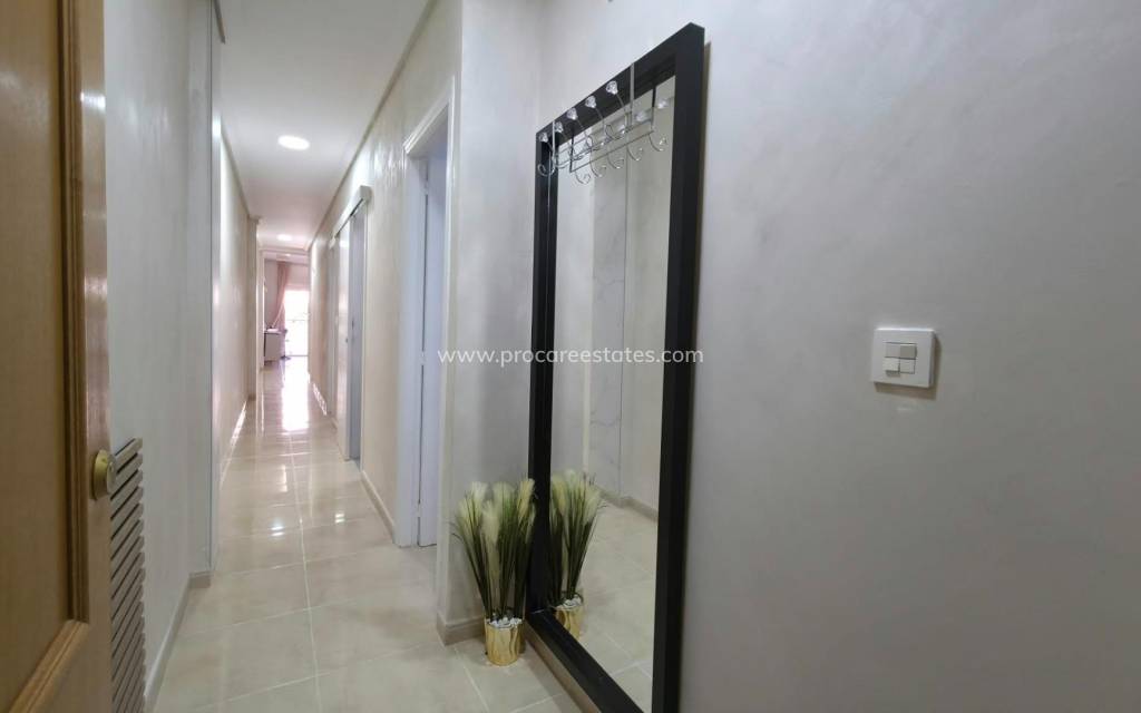 Verkauf - Wohnung - Torrevieja - Playa Los Locos