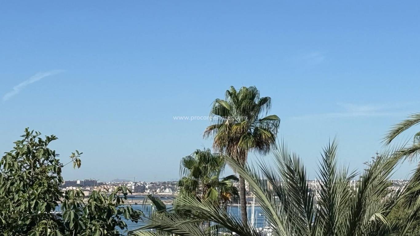 Verkauf - Wohnung - Torrevieja - Puerto Deportivo