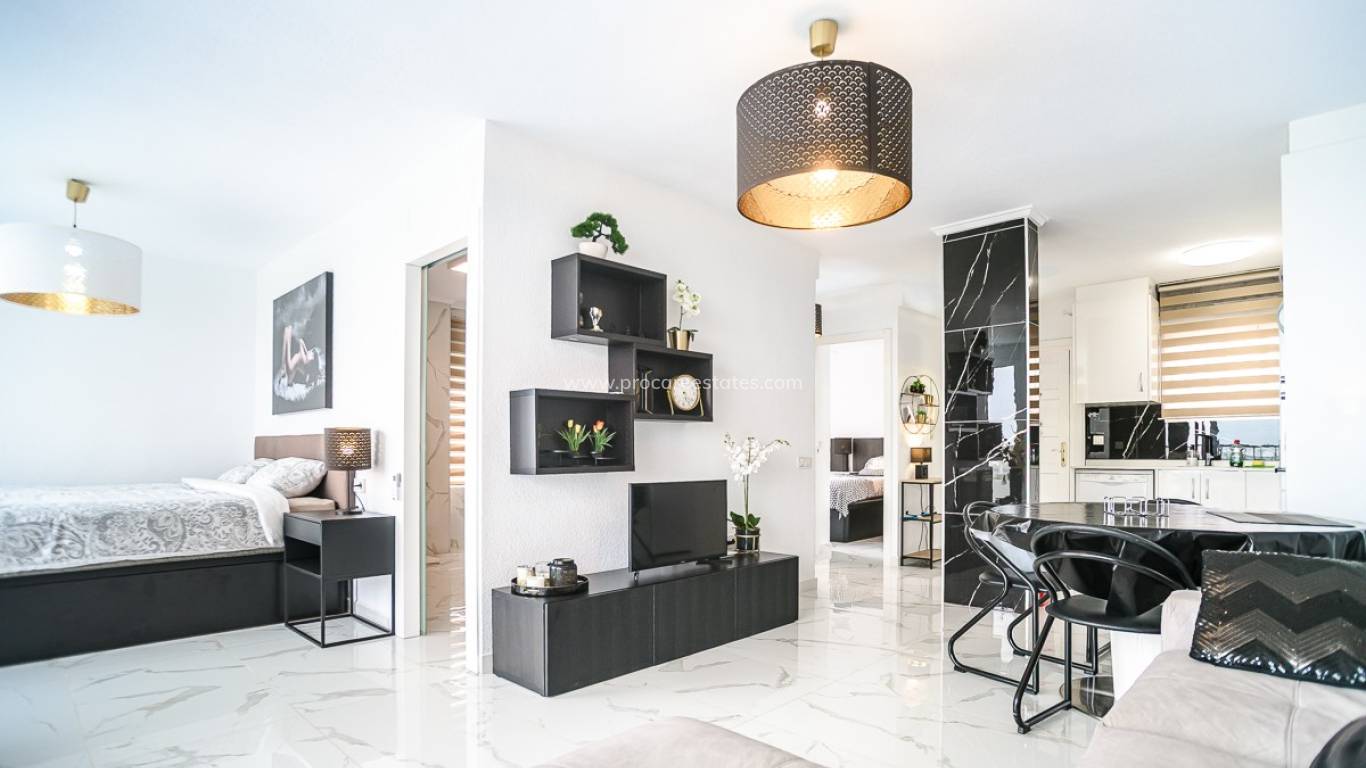 Verkauf - Wohnung - Torrevieja - Punta Prima