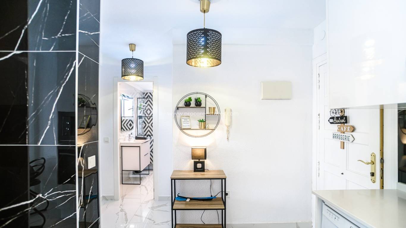 Verkauf - Wohnung - Torrevieja - Punta Prima