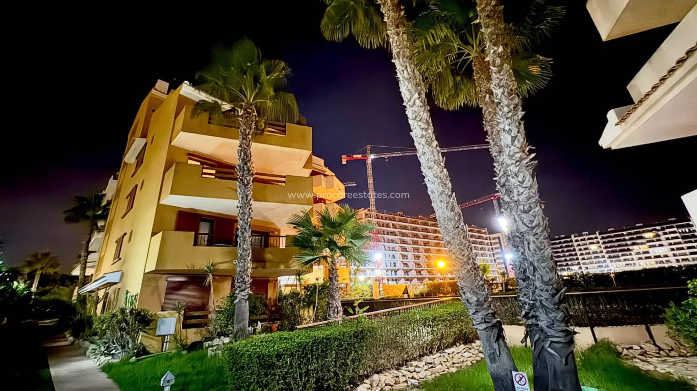 Verkauf - Wohnung - Torrevieja - Punta Prima
