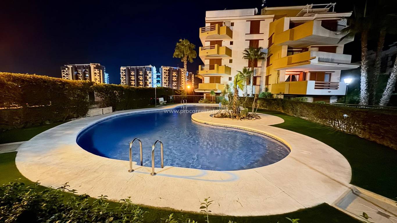 Verkauf - Wohnung - Torrevieja - Punta Prima