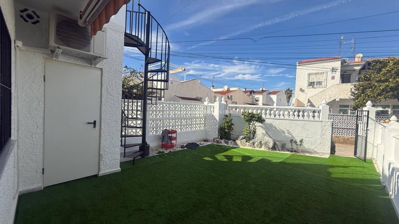 Verkauf - Wohnung - Torrevieja - Torreta-Florida