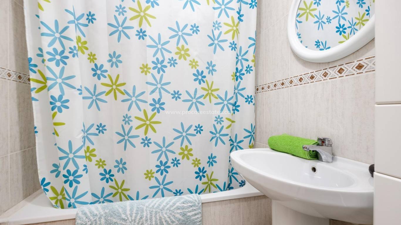 Verkauf - Wohnung - Torrevieja - Torrevieja Center