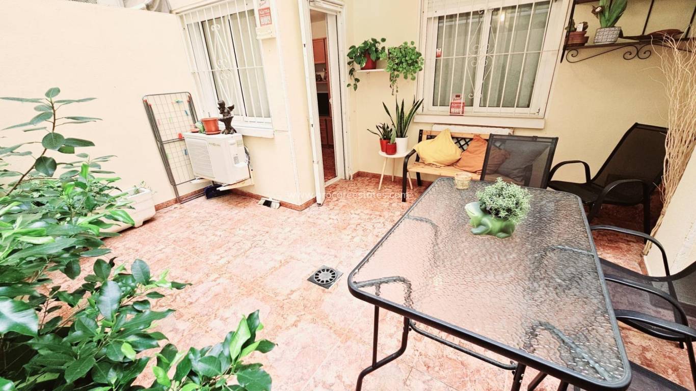 Verkauf - Wohnung - Torrevieja - Torrevieja Center