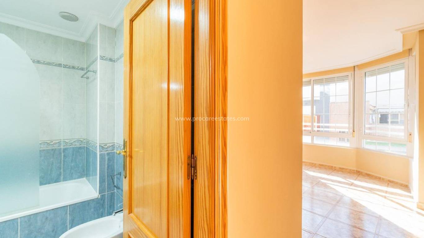 Verkauf - Wohnung - Torrevieja - Torrevieja Center