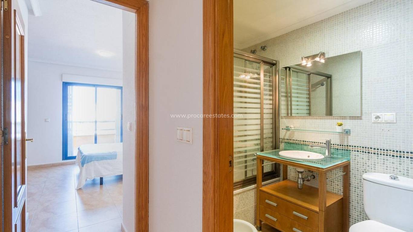 Verkauf - Wohnung - Torrevieja - Torrevieja Center