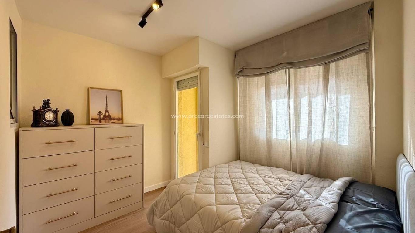 Verkauf - Wohnung - Torrevieja - Torrevieja Center