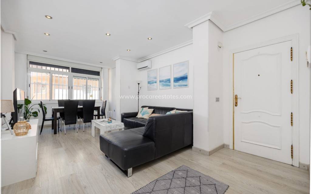 Verkauf - Wohnung - Torrevieja - Torrevieja Center