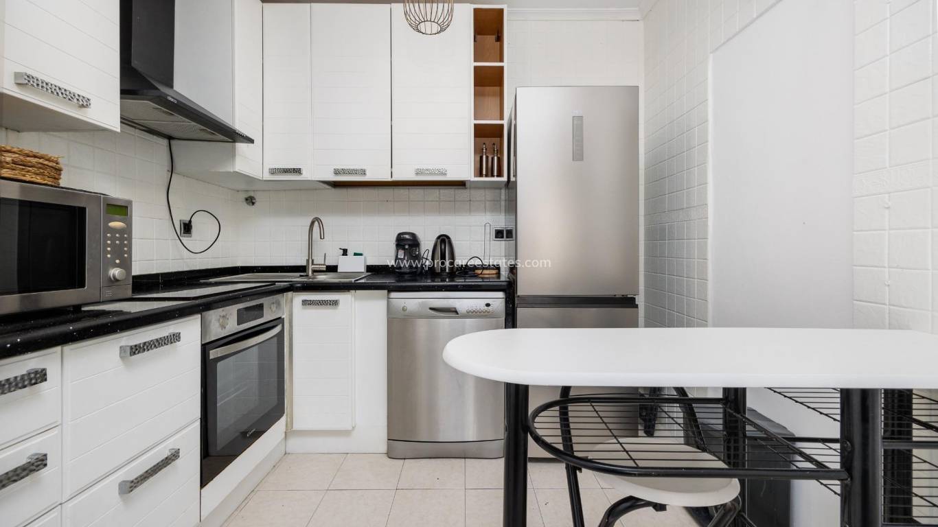Verkauf - Wohnung - Torrevieja - Torrevieja Center