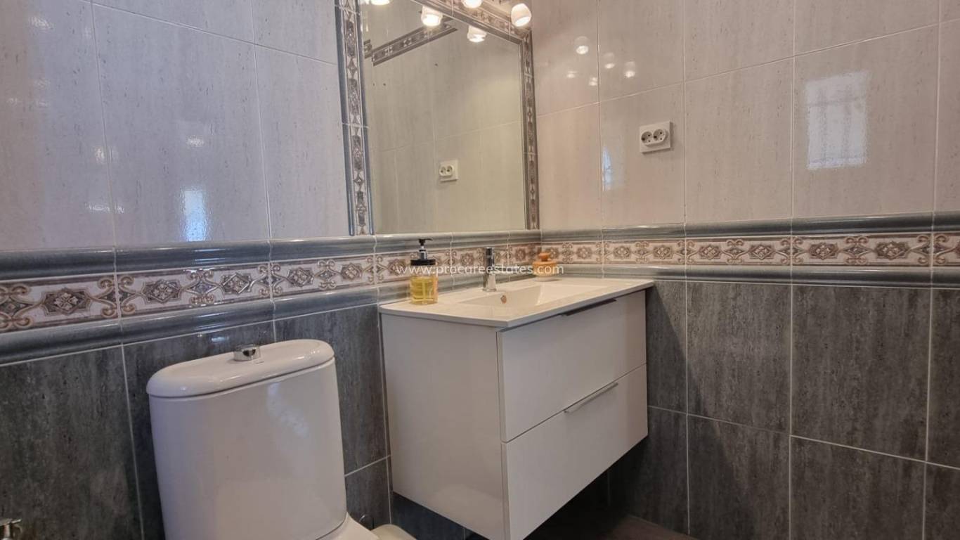 Verkauf - Wohnung - Torrevieja - Torrevieja Center