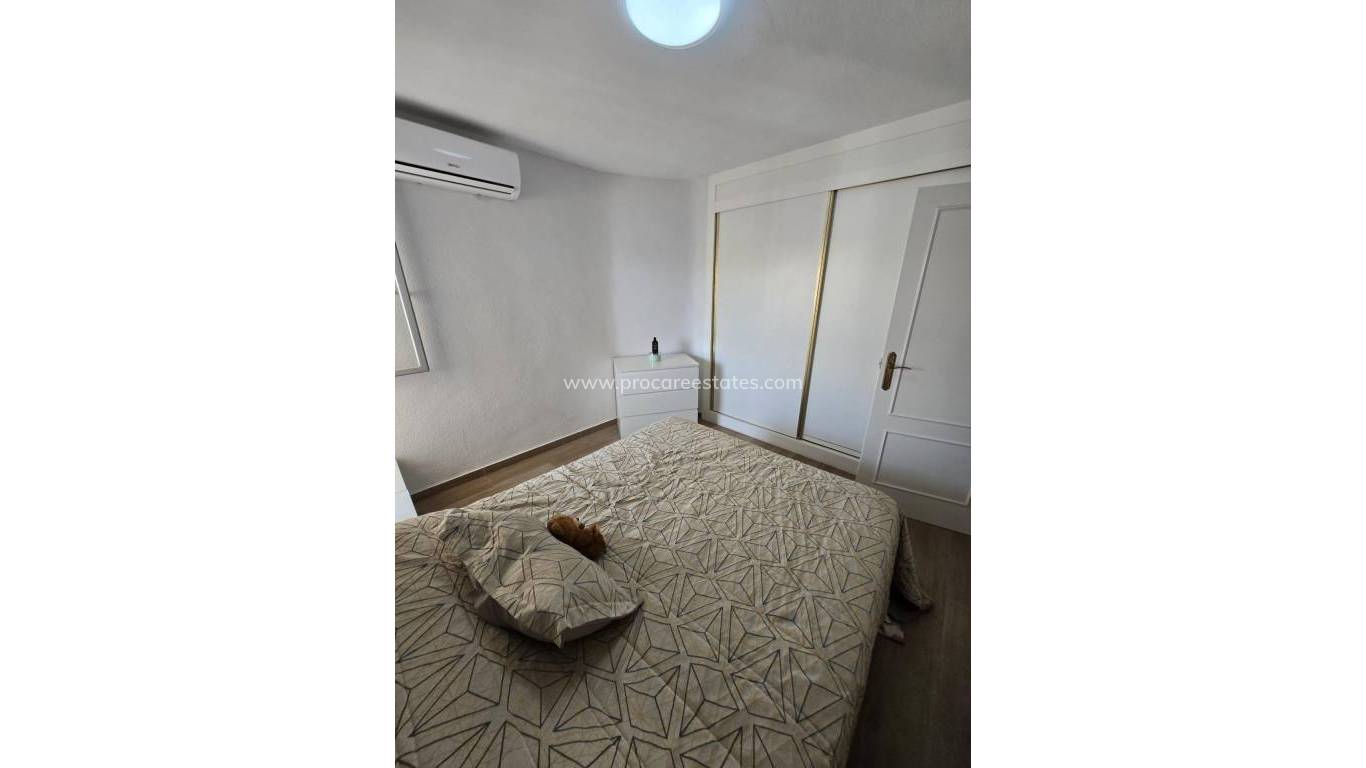 Verkauf - Wohnung - Torrevieja - Torrevieja Center