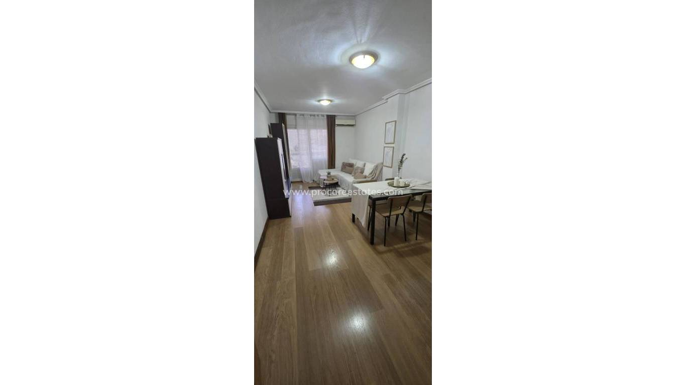 Verkauf - Wohnung - Torrevieja - Torrevieja Center
