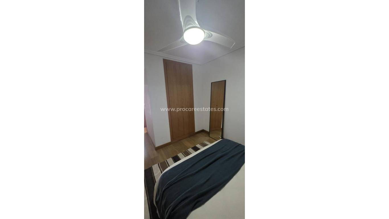 Verkauf - Wohnung - Torrevieja - Torrevieja Center