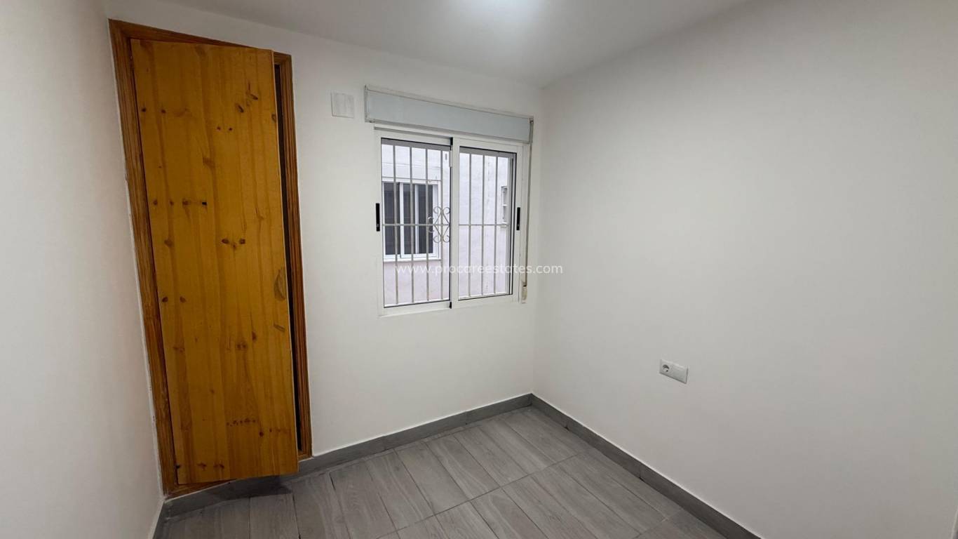 Verkauf - Wohnung - Torrevieja - Torrevieja Center