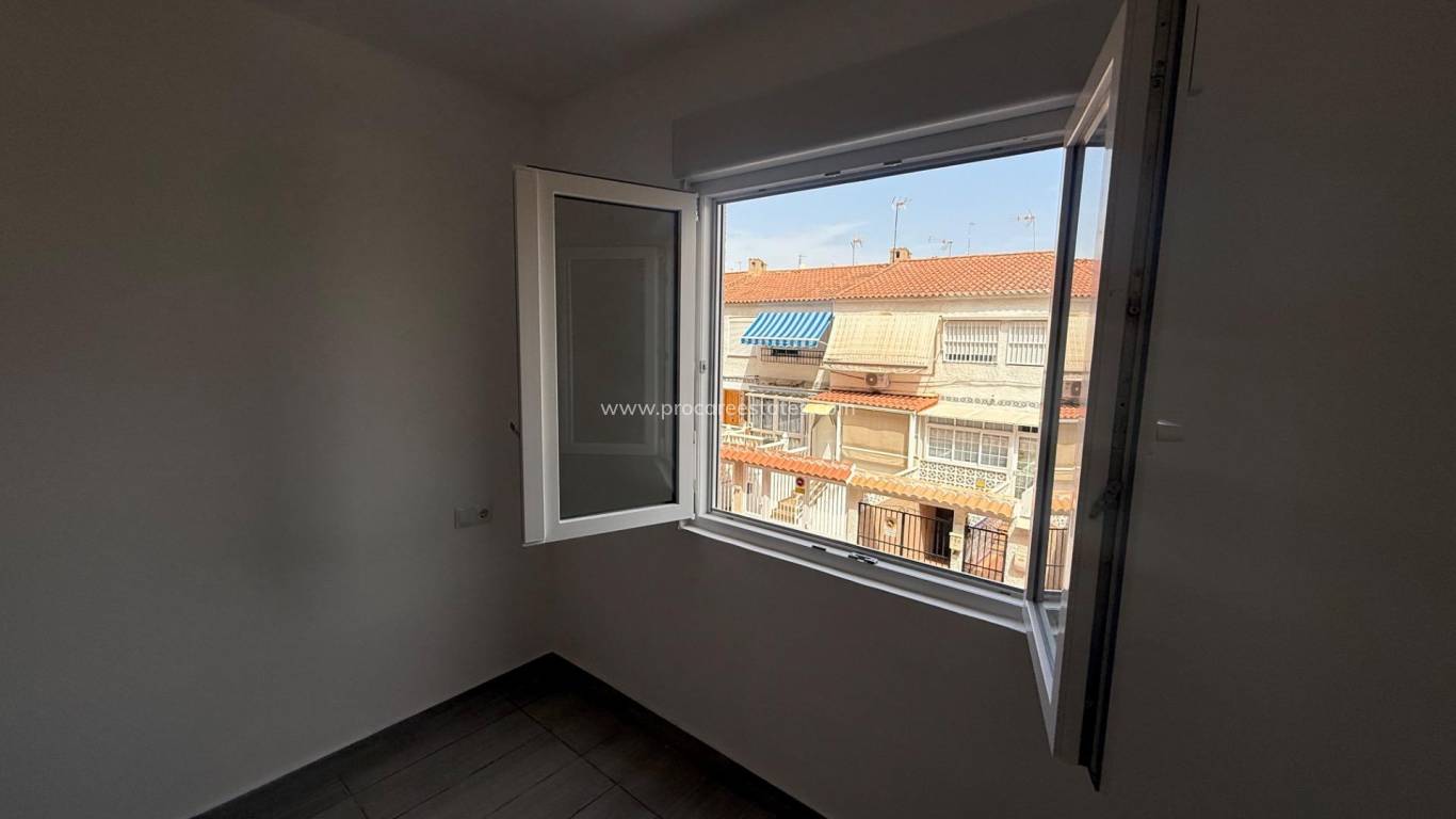 Verkauf - Wohnung - Torrevieja - Torrevieja Center