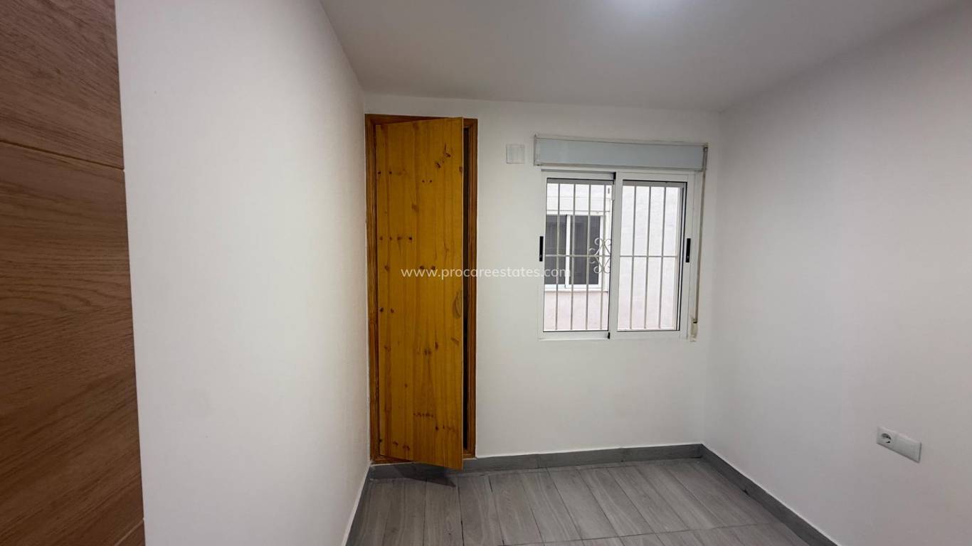 Verkauf - Wohnung - Torrevieja - Torrevieja Center