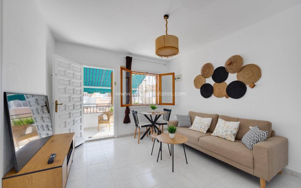 Verkauf - Wohnung - Torrevieja - Zona los Frutales