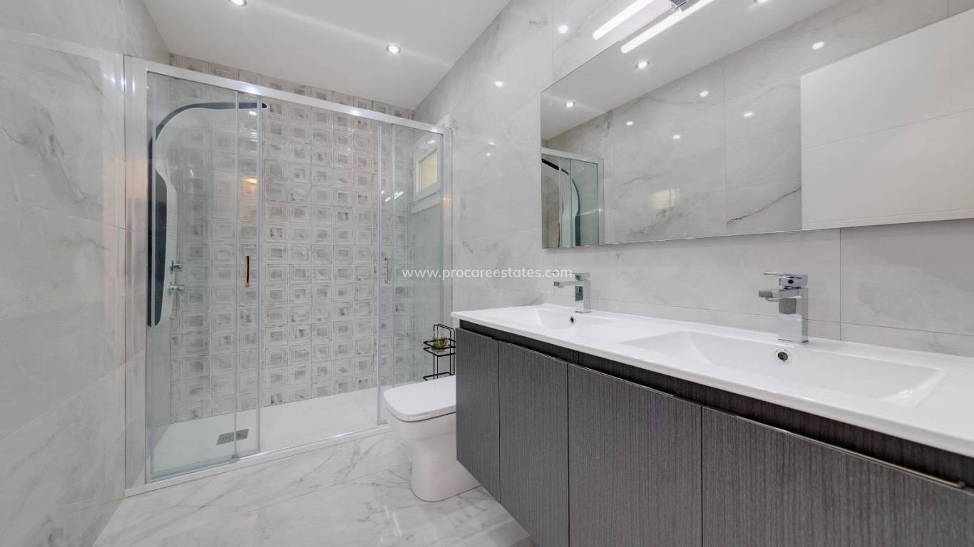 Verkauf - Wohnung - Torrevieja