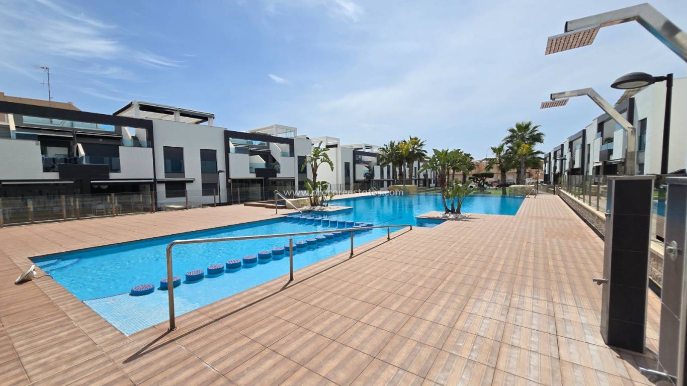 Verkoop - Apartment / Flat * - Orihuela Costa * - Punta Prima *