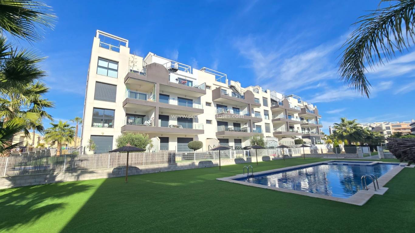 Verkoop - Apartment / Flat * - Orihuela Costa - Villamartín *