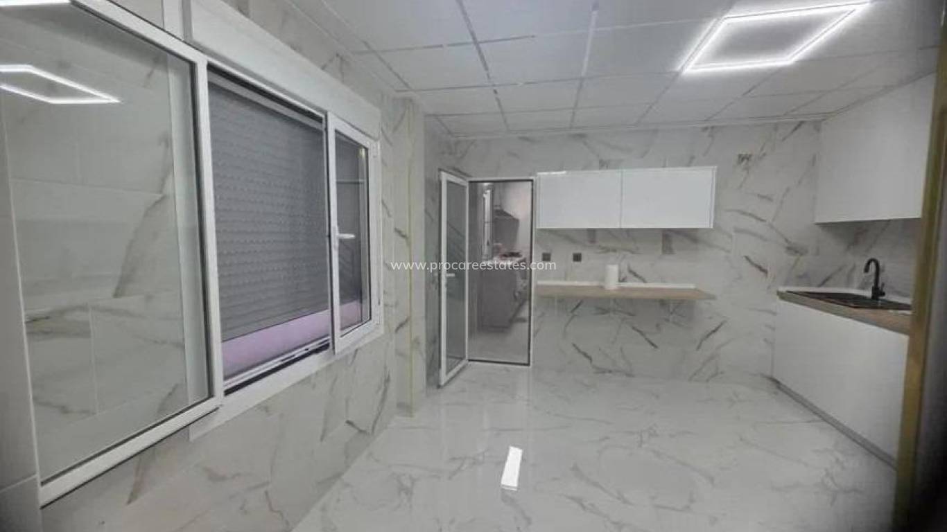 Verkoop - Appartement - Almoradi - Centro urbano 2