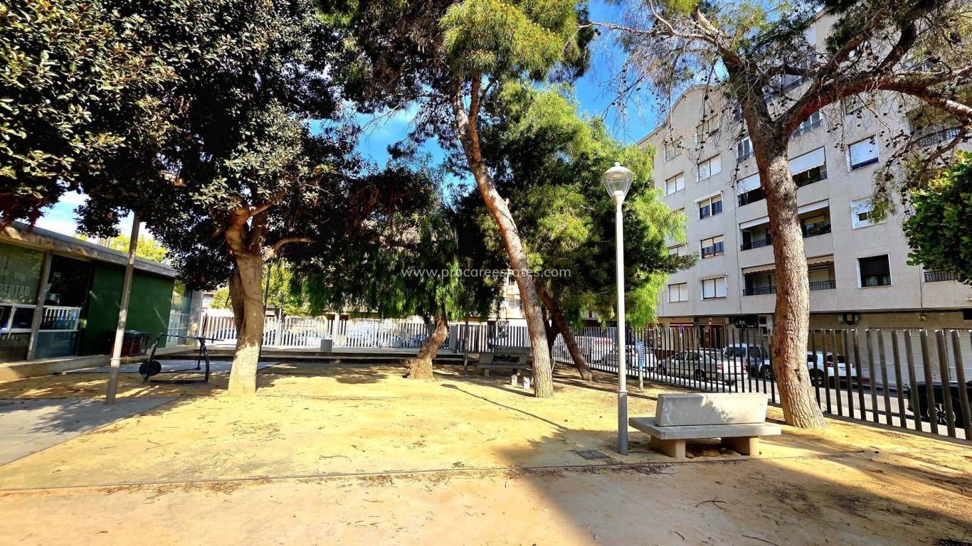 Verkoop - Appartement - Almoradi - Centro urbano 2