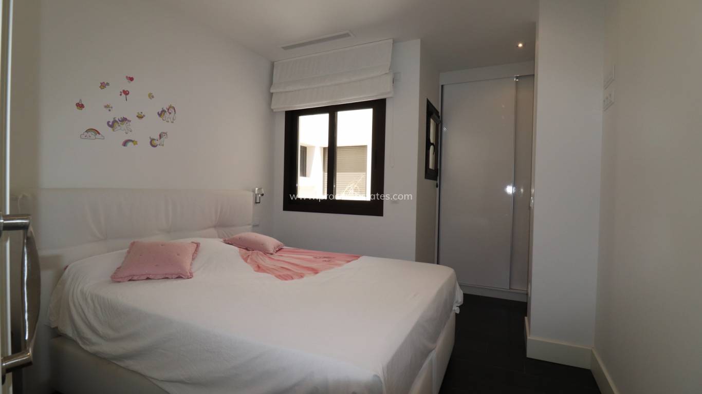 Verkoop - Appartement - Guardamar del Segura - Marjal Beach