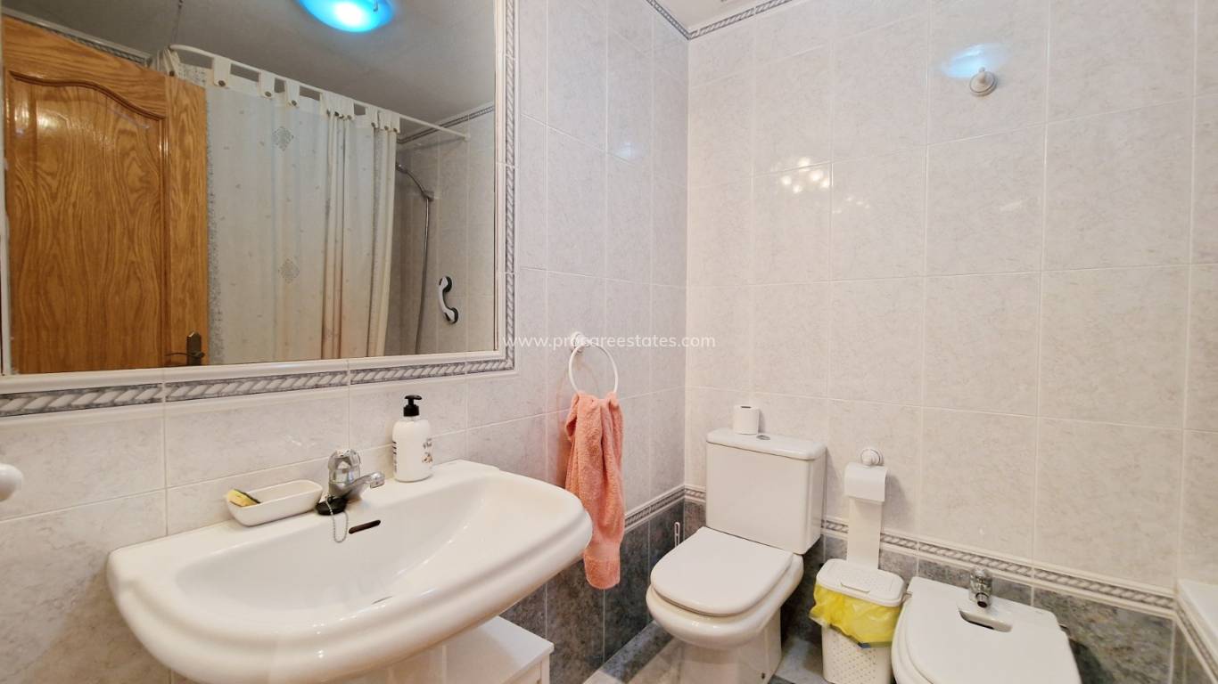 Verkoop - Appartement - Guardamar del Segura - Mercadona Guardamar