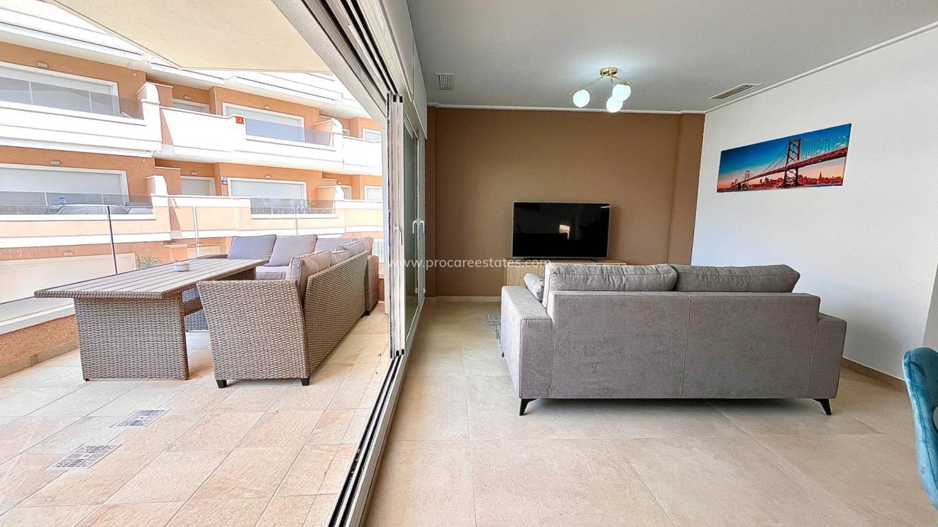 Verkoop - Appartement - Guardamar del Segura - Puerto Deportivo