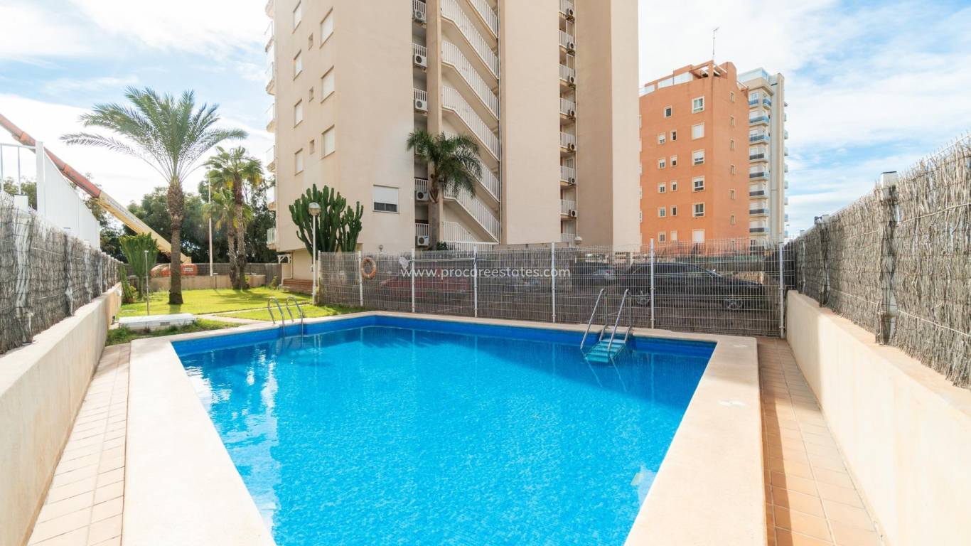 Verkoop - Appartement - Guardamar del Segura - Puerto Deportivo