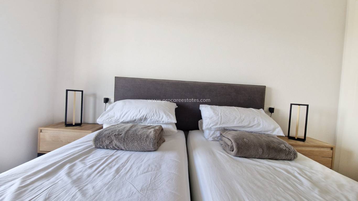 Verkoop - Appartement - Guardamar del Segura - Puerto